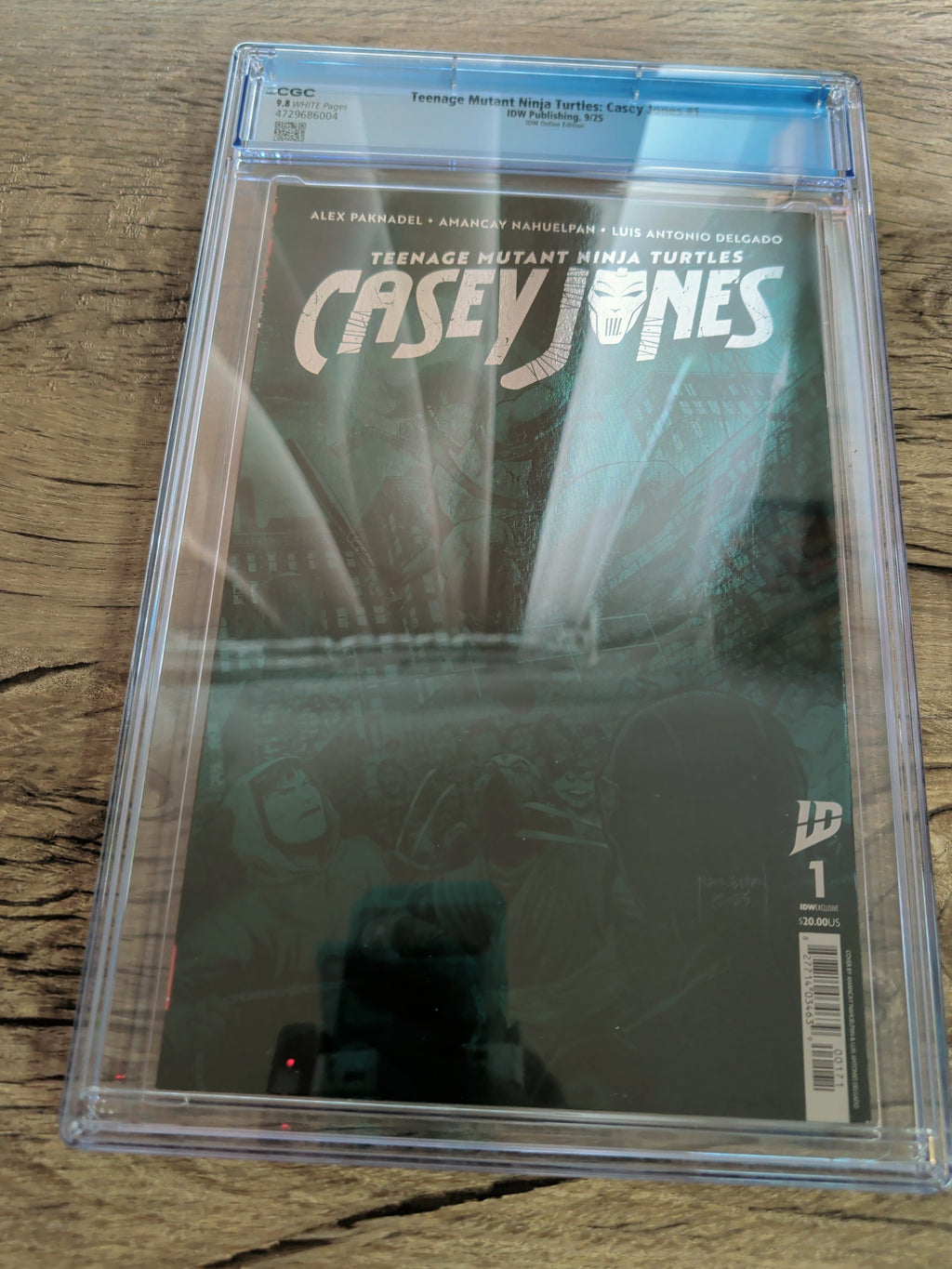 Teenage Mutant Ninja Turtles: Casey Jones #1 IDW Foil Exclusive CGC 9.8 - IDW Publishing