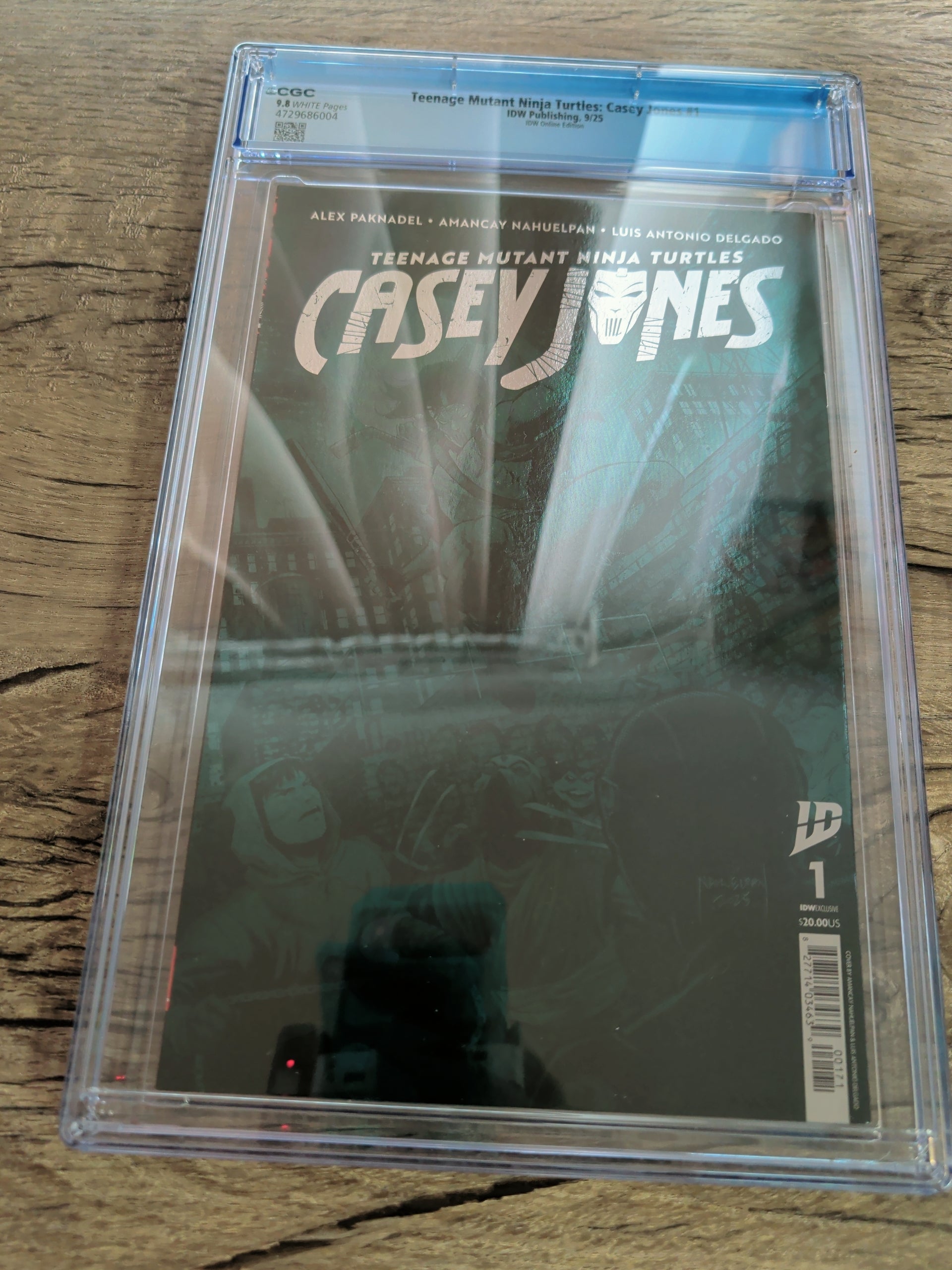 Teenage Mutant Ninja Turtles: Casey Jones #1 IDW Foil Exclusive CGC 9.8 - IDW Publishing