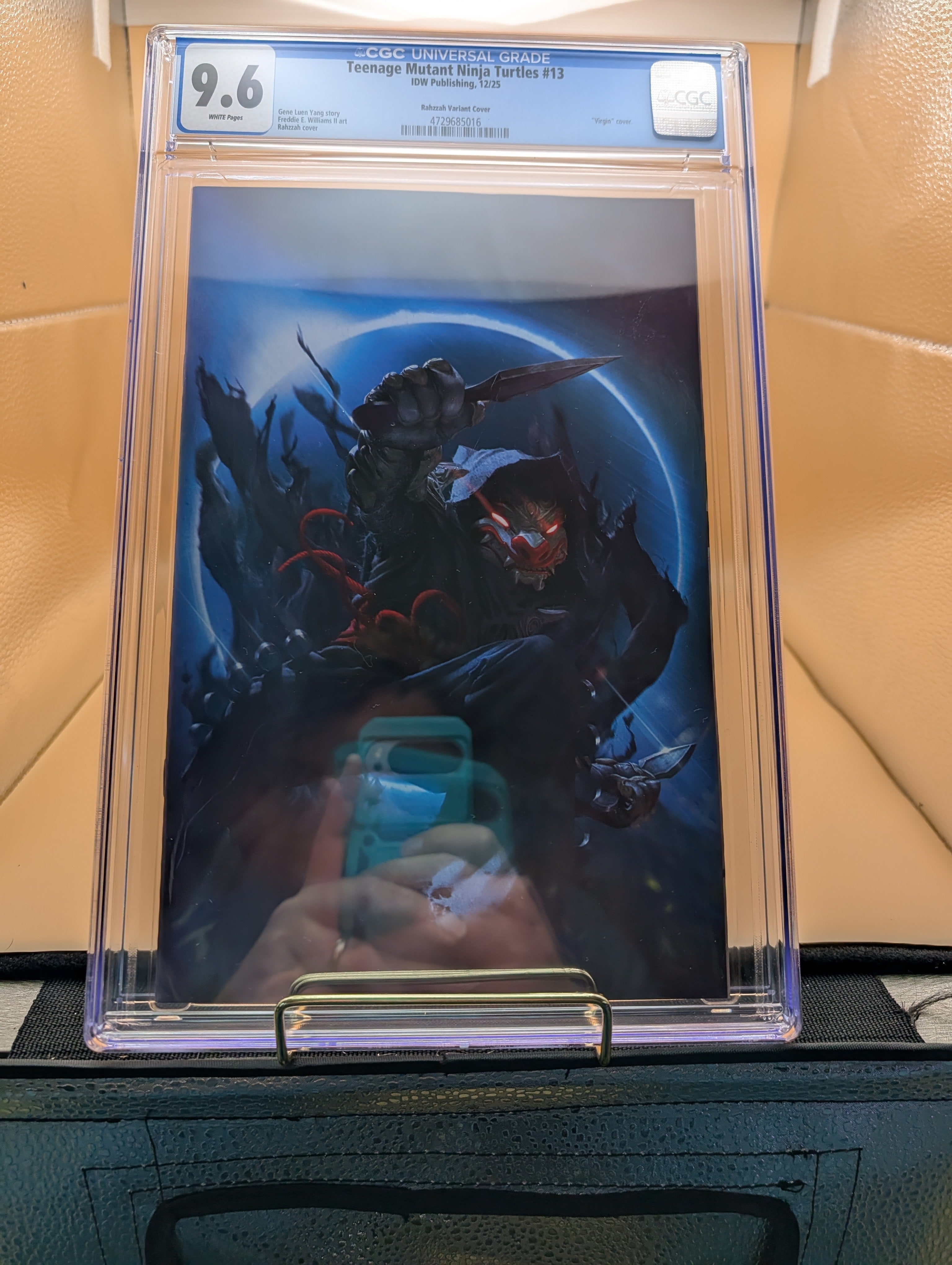 TMNT #13 (IDW 2025) Blind Bag Ratio 1:100 Rahzzah Virgin Variant CGC graded 9.6